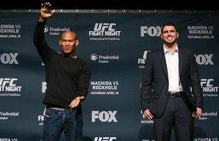 Imagens do Media Day do UFC on Fox 15 - Jacar faz o tradicional gesto e Chris Camozzi na coletiva
