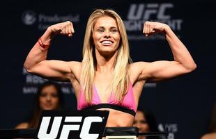 Imagens das encaradas e dos bastidores da pesagem do UFC em Newark - A musa Paige VanZant