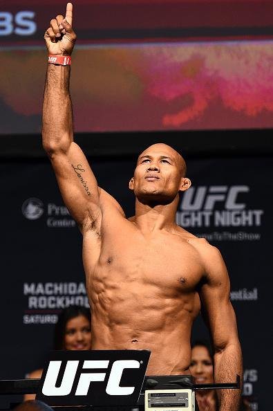 Imagens das encaradas e dos bastidores da pesagem do UFC em Newark - Ronaldo Jacar
