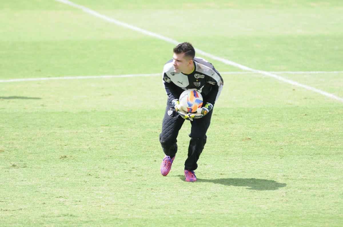 Goleiro Victor