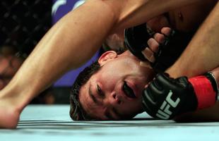 Imagens das lutas e dos bastidores do UFC on FOX 15, em Newark - Luke Rockhold venceu Lyoto Machida por finalizao a 2m31s do segundo round