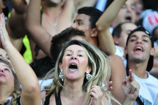 Imagens exclusivas do clssico deste domingo, no Mineiro; gol do atleticano Pratto