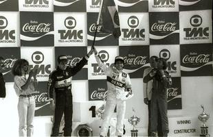 Fórmula 1, no autodromo de Jacarepagua, no Rio de Janeiro - No pódio, o campeão Nelson Piquet, o segundo colocado Ayrton Senna, e o terceiro, Jacques Laffite
