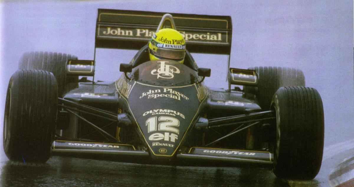 Carro da equipe Lotus de Frmula 1, pilotado por Ayrton Senna