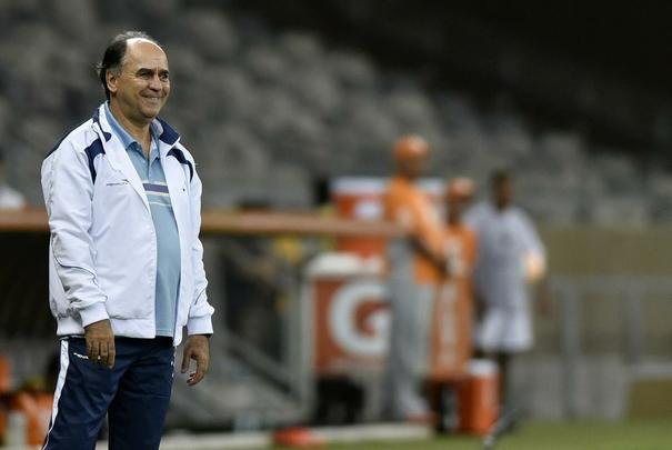 Fotos do segundo tempo do jogo entre Cruzeiro e Universitario, no Mineirão