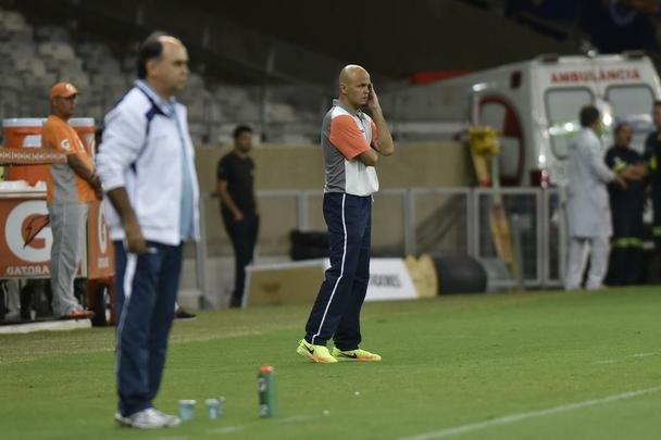 Fotos do segundo tempo do jogo entre Cruzeiro e Universitario, no Mineirão