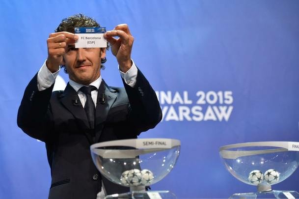 Fotos dos sorteios das semifinais da Liga dos Campeões e da Liga Europa