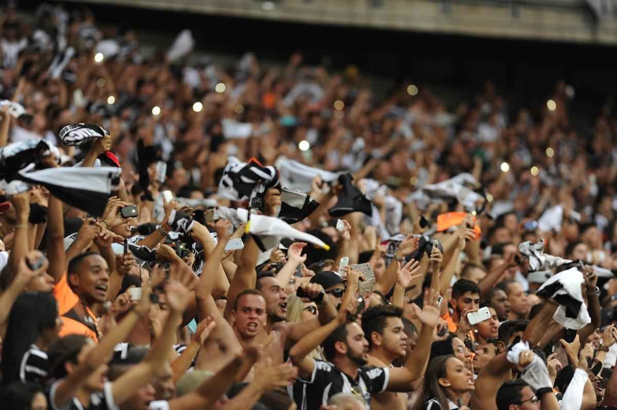 Imagens da torcida do Atltico na primeira partida da final do Mineiro, contra a Caldense