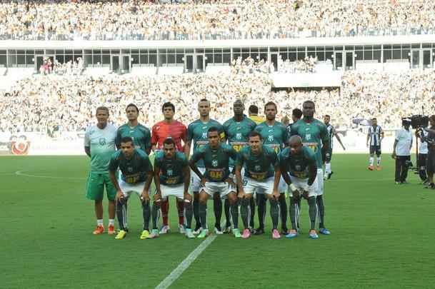 Imagens do primeiro tempo do jogo entre Atltico e Caldense, no Mineiro, pela final do Estadual