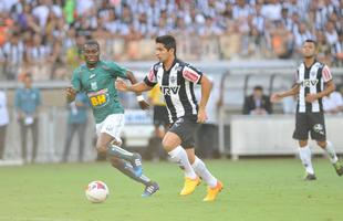 Imagens do primeiro tempo do jogo entre Atltico e Caldense, no Mineiro, pela final do Mineiro