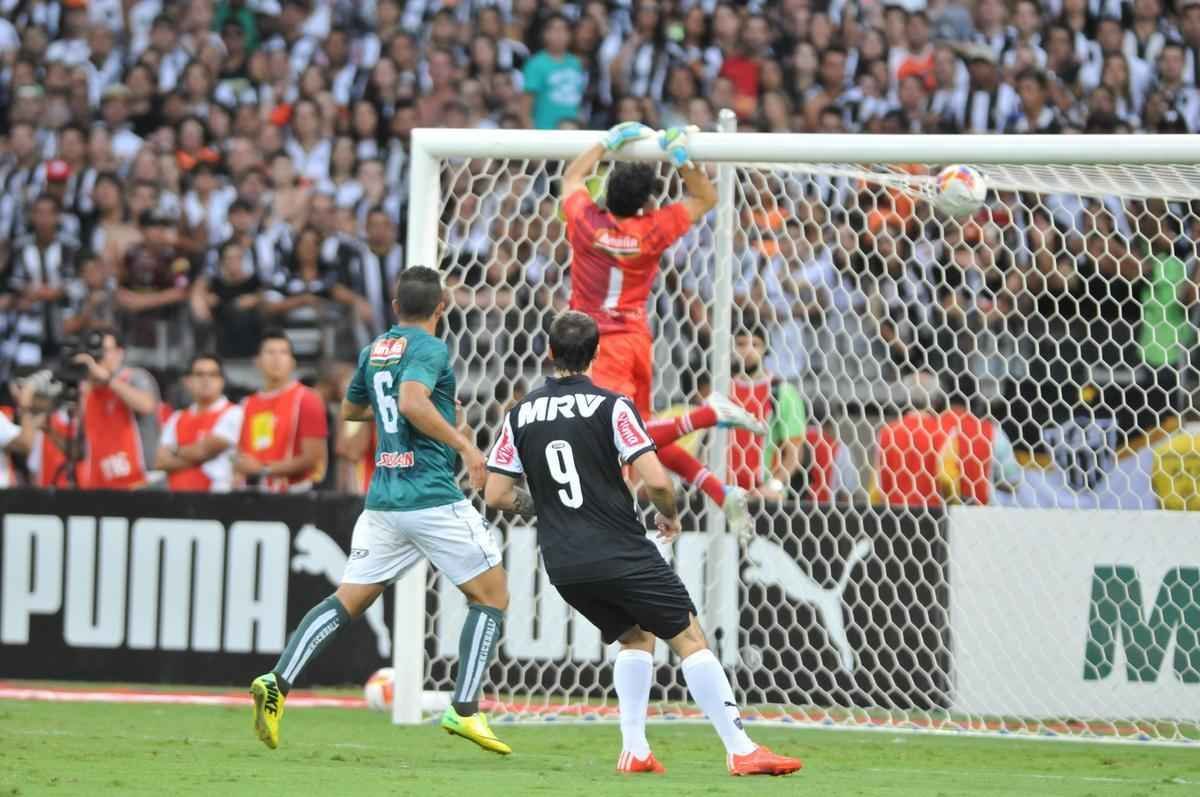 Fotos do segundo tempo do jogo de ida da final do Mineiro, entre Atltico e Caldense