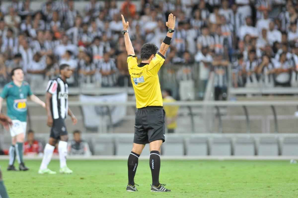 Fotos do segundo tempo do jogo de ida da final do Mineiro, entre Atltico e Caldense