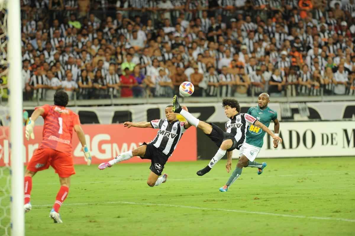Fotos do segundo tempo do jogo de ida da final do Mineiro, entre Atltico e Caldense