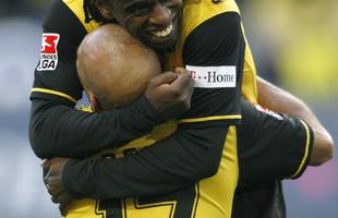 Tinga jogou 154 partidas pelo Borussia, marcou 31 gols e conquistou uma Supercopa da Alemanha de 2008