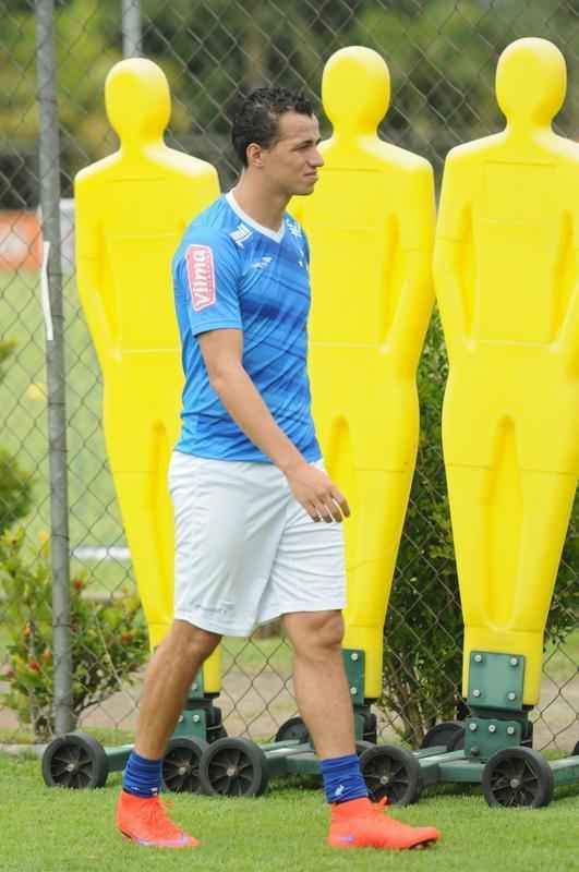 Jogadores do Cruzeiro no tiveram folga no feriado e treinaro tambm no fim de semana