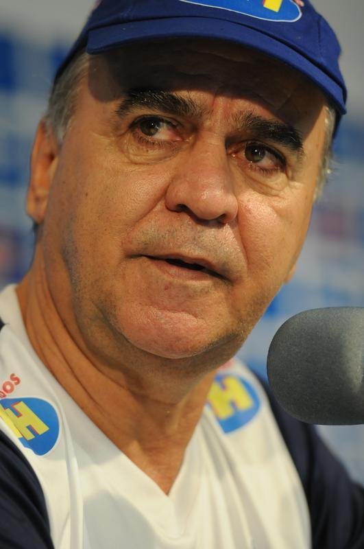 Jogadores do Cruzeiro no tiveram folga no feriado e treinaro tambm no fim de semana