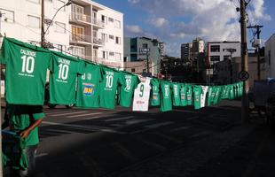 Camisas da Caldense fazem sucesso nas ruas de Poos de Caldas