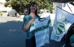 Torcedora Magda Guanaes comprou uma camisa da Caldense e mostrou otimismo para a deciso