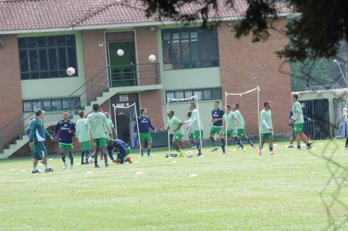 Caldense faz ltimo treino em Poos antes da final