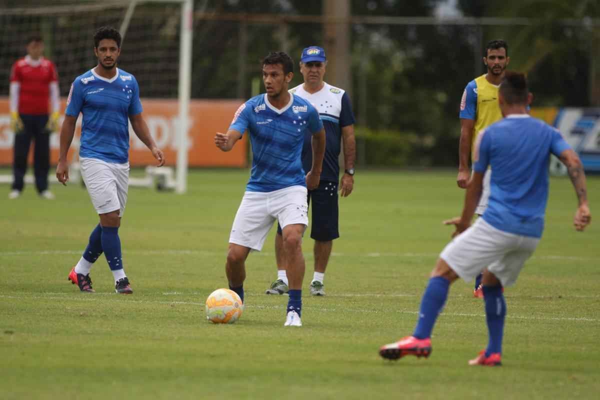 Cruzeiro se prepara para o duelo diante do So Paulo, na prxima quarta, pela Libertadores