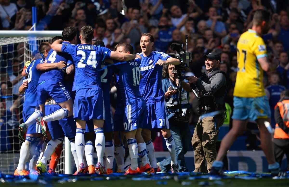 Fotos da comemorao do Chelsea pelo ttulo ingls