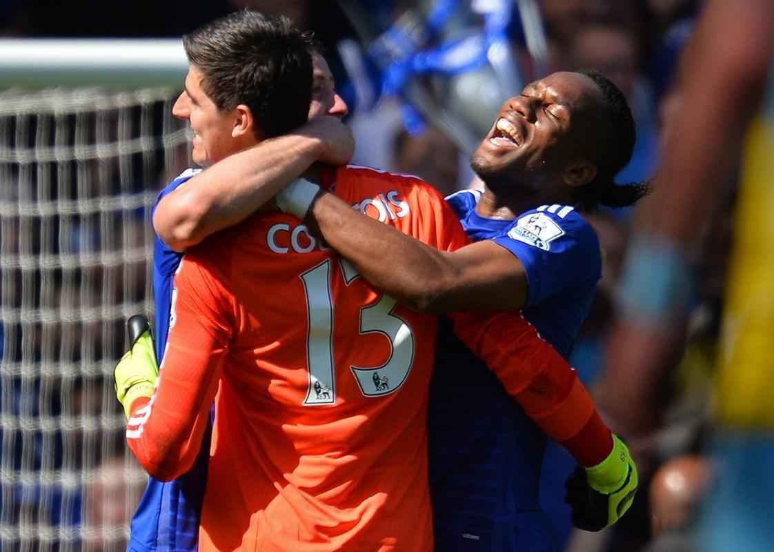 Fotos da comemorao do Chelsea pelo ttulo ingls