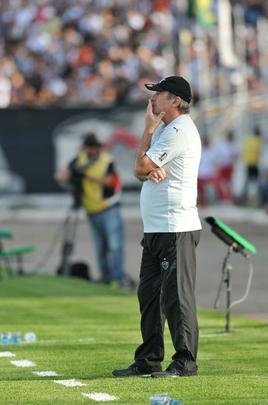 Imagens do primeiro tempo da deciso do Mineiro, entre Caldense e Atltico