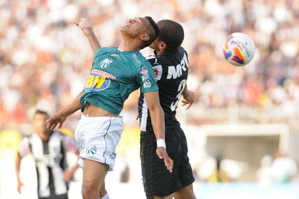 Fotos do primeiro tempo da deciso do Campeonato Mineiro, entre Caldense e Atltico
