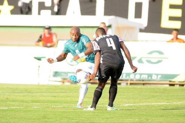 Fotos do primeiro tempo da deciso do Campeonato Mineiro, entre Caldense e Atltico