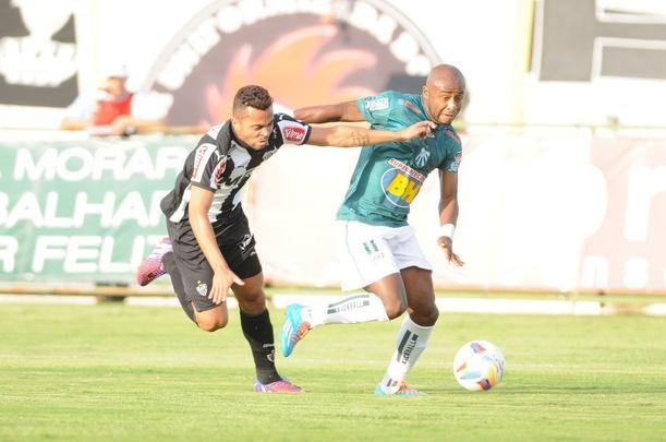 Fotos do primeiro tempo da deciso do Campeonato Mineiro, entre Caldense e Atltico