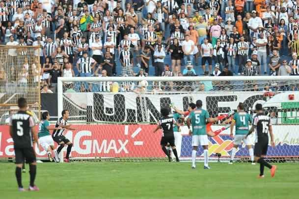 Gol do Atltico, de Thiago Ribeiro