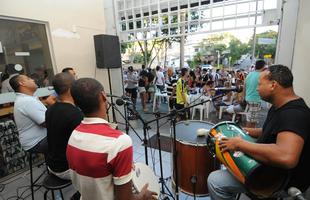 Torcedores do Atltico acompanharam jogo e festejaram ttulo no bar Arena do Espeto, no bairro Horto