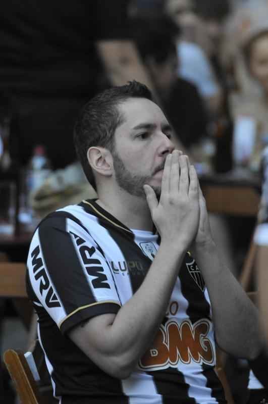 Torcedores tambm vibraram e festejaram a conquista na Savassi