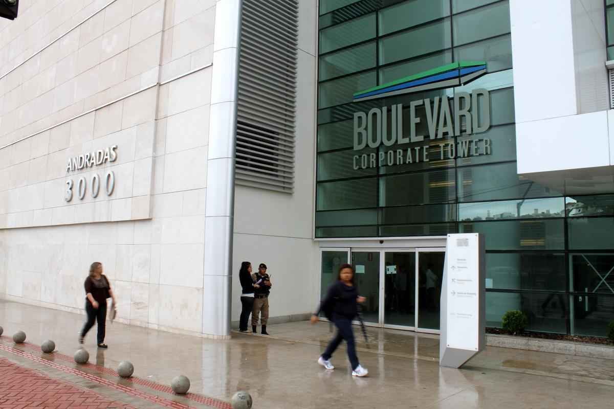 Em 2014, o Amrica arrecadou R$ 927 mil com bilheteria. O mesmo valor se aplica ao 'aluguel' do Boulevard Shopping.