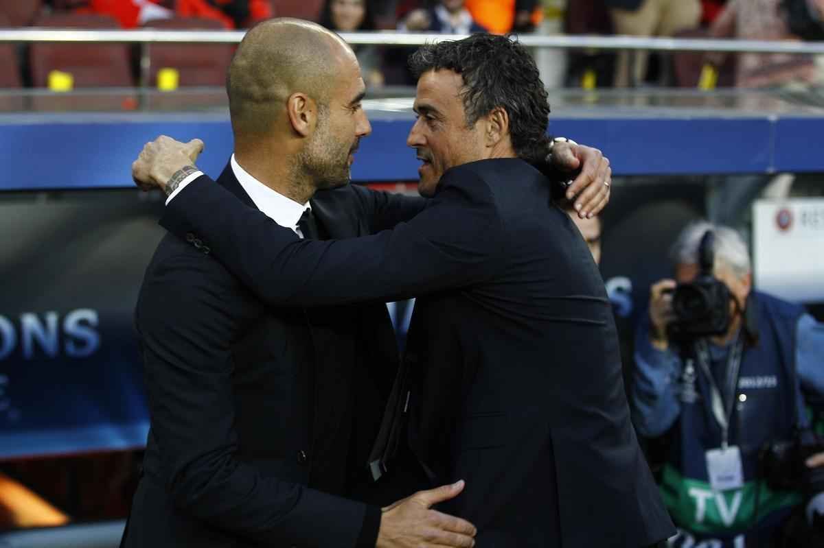 Encontro dos tcnicos Pep Guardiola, do Bayern de Munique, e Luis Enrique, do Barcelona