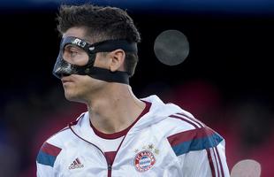Reaes de atletas do Bayern aps a derrota por 3 a 0 para o Barcelona