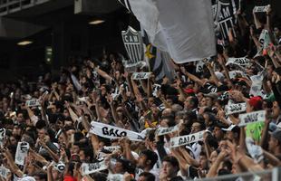 Fotos da torcida do Atltico no jogo contra o Internacional