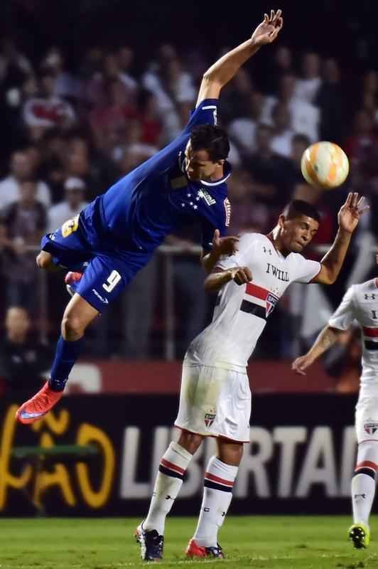 So Paulo vence Cruzeiro por 1 a 0, no Morumbi, e Raposa ter que reverter vantagem em BH