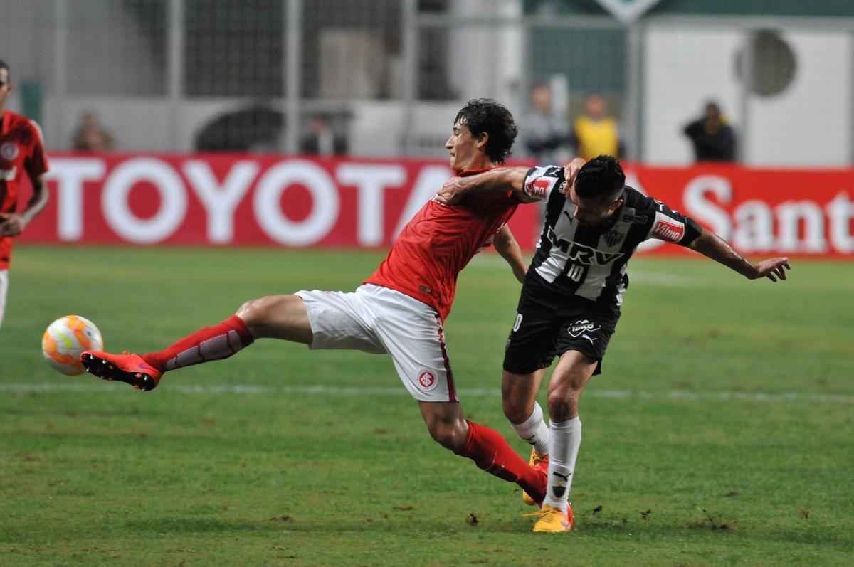 Imagens do jogo entre Atltico e Internacional, no Independncia, pela Copa Libertadores