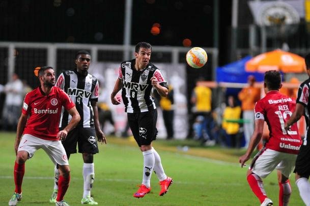 Imagens do jogo entre Atltico e Internacional, no Independncia, pela Copa Libertadores