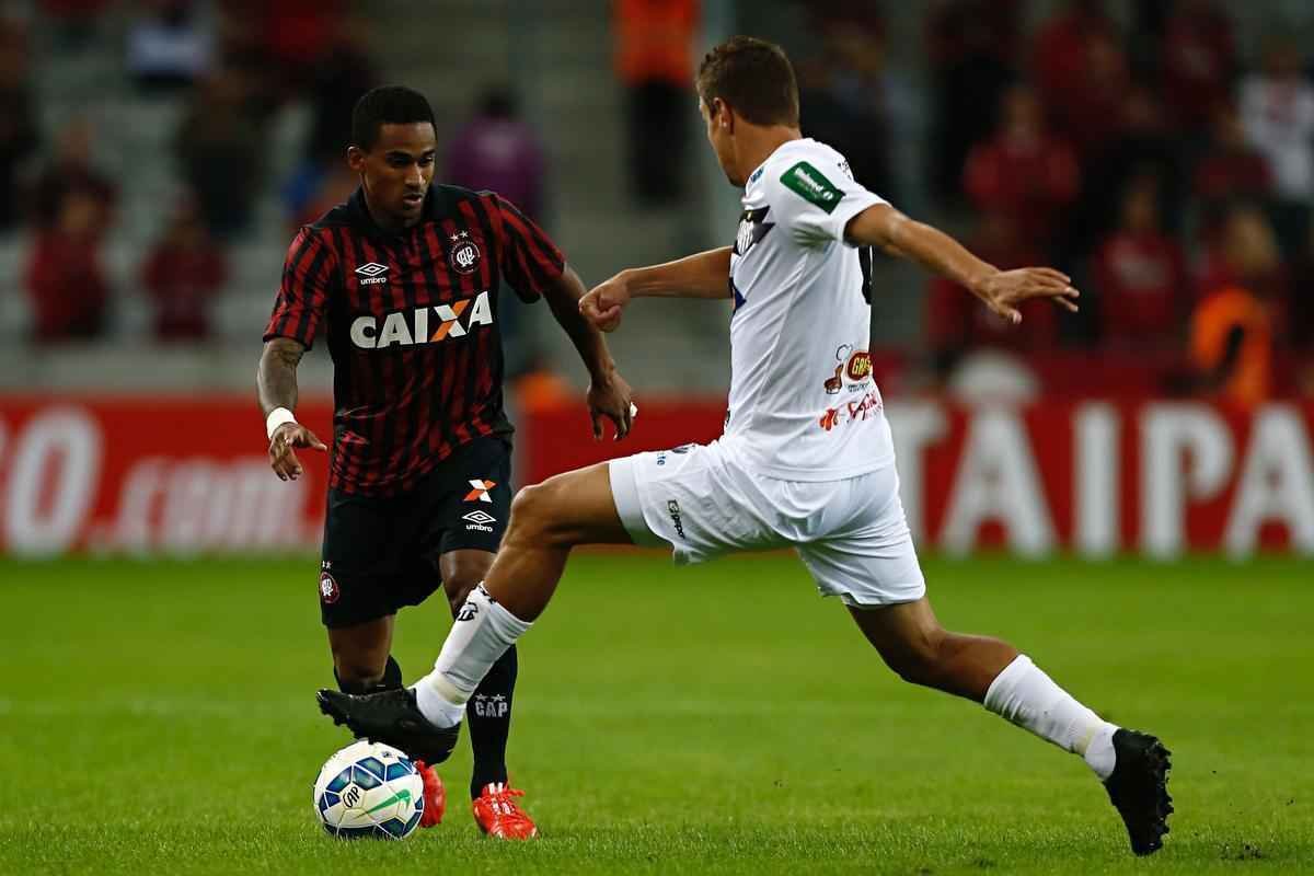 Tupi  derrotado pelo Atltico-PR por 2 a 1 em Curitiba, mas avana na Copa do Brasil