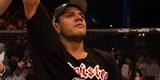A terceira vitria consecutiva aconteceu com uma bela chave de brao aplicada no ingls Terry Etim no UFC 112
