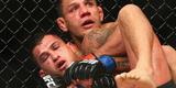Em sua 18 luta, a maior vitria. Rafael dos Anjos atropelou o favorito e campeo Anthony Pettis, venceu por deciso unnime e conquistou o cinturo
