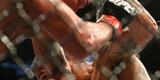 Em sua 18 luta, a maior vitria. Rafael dos Anjos atropelou o favorito e campeo Anthony Pettis, venceu por deciso unnime e conquistou o cinturo