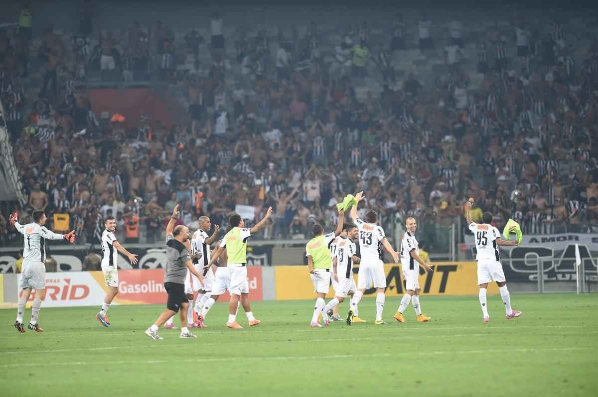 Quebra de tabus: desde 2013, o Atltico se tornou especialista em quebrar escritas. Na Libertadores de 2013, eliminou pela primeira vez uma equipe paulista ao vencer o So Paulo nas oitavas de final. Despachou na Copa do Brasil o Flamengo, um adversrio historicamente carrasco para o time em mata-matas, e o Corinthians, desclassificado pela primeira vez em confrontos com o Galo.