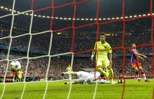 Primeiro gol de Neymar sobre o Bayern na derrota por 3 a 2, em Munique, no jogo de volta das semifinais da Liga dos Campees. No primeiro duelo, no Camp Nou, Barcelona havia goleado alemes por 3 a 0