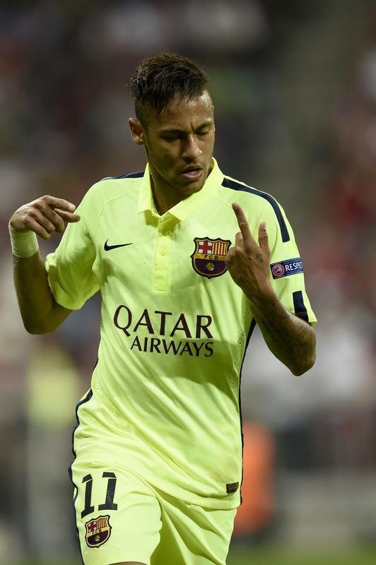 Segundo gol de Neymar sobre o Bayern na derrota por 3 a 2, em Munique, no jogo de volta das semifinais da Liga dos Campees. No primeiro duelo, no Camp Nou, Barcelona havia goleado alemes por 3 a 0