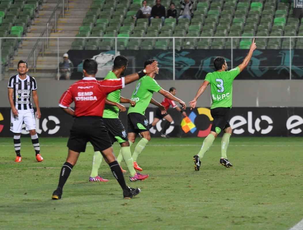 Fotos da partida entre Amrica e Cear, no Independncia, pela segunda fase da Copa do Brasil