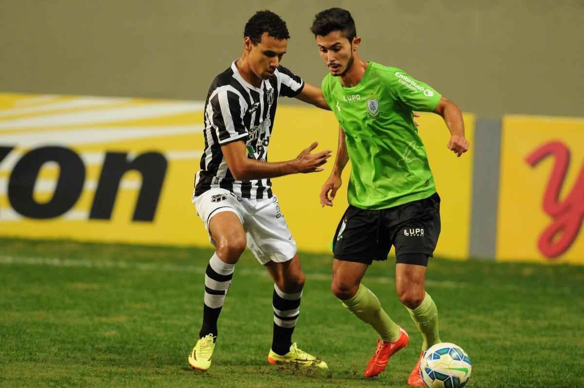 Fotos da partida entre Amrica e Cear, no Independncia, pela segunda fase da Copa do Brasil
