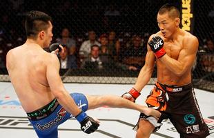 Ning Guangyou venceu Royston Wee por nocaute tcnico no segundo round